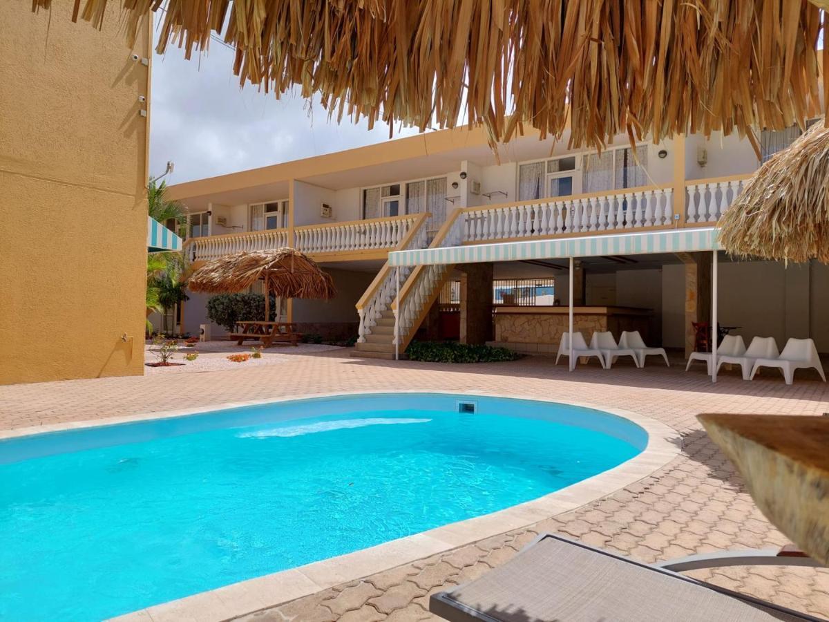 Montana Eco Resort Oranjestad Exterior foto
